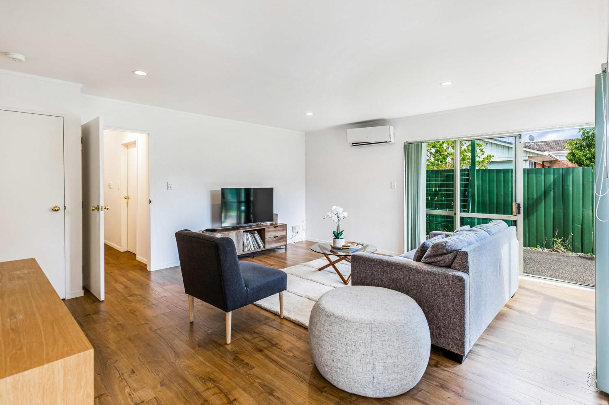 Private And Sunny 3-Bedroom Home With Parking Auckland Exterior foto