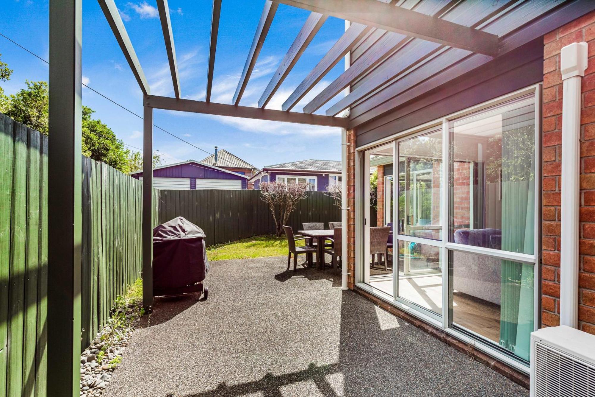 Private And Sunny 3-Bedroom Home With Parking Auckland Exterior foto